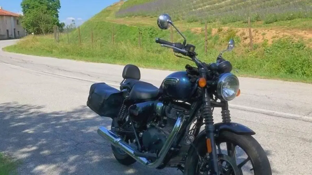Royal Enfield Meteor 350 (2021 - 26)  (3)