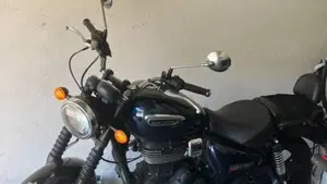 Royal Enfield Meteor 350 (2021 - 26)  (4)
