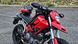 Ducati Hypermotard 796 (2012)  (2)