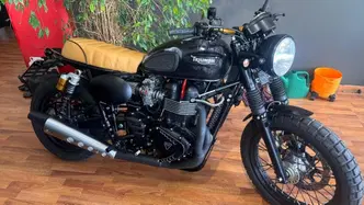 Triumph Bonneville T100 (2001 - 07) usata