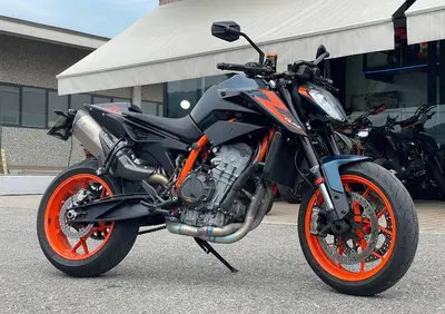KTM 890 Duke R (2022 - 23) - Annuncio 9999789