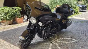 Harley-Davidson 107 Electra Glide Ultra Limited (2017 - 18) - FLHTK  (5)