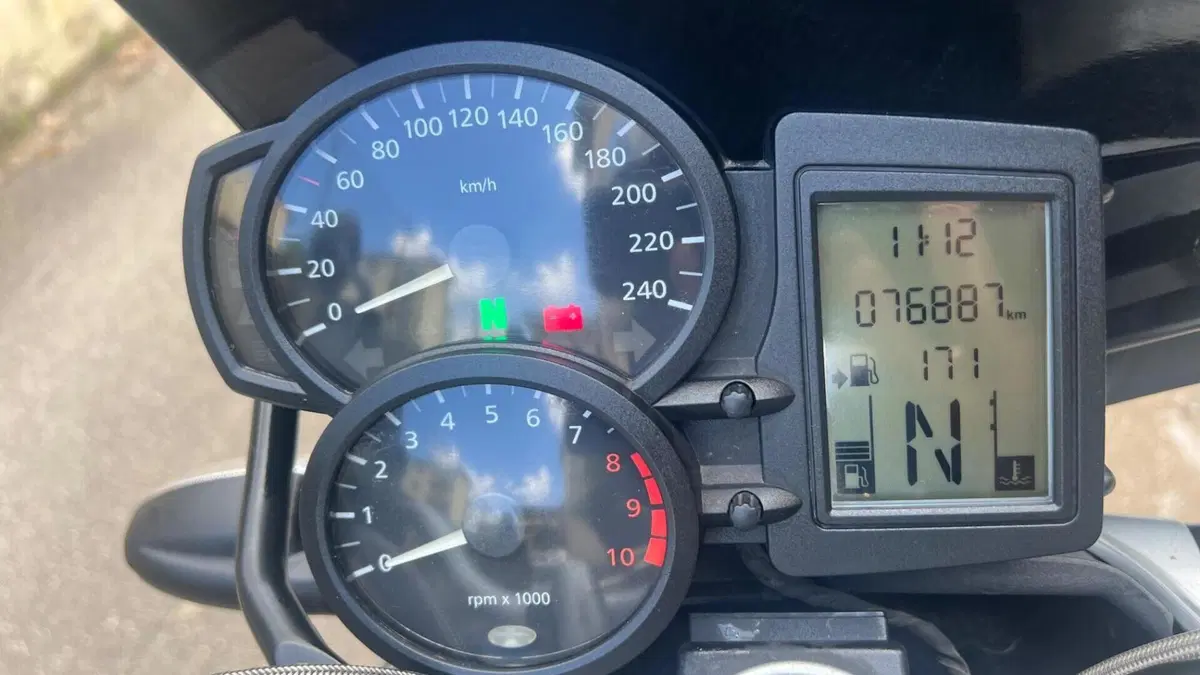 Bmw R 1200 R (2006 - 11)  (4)