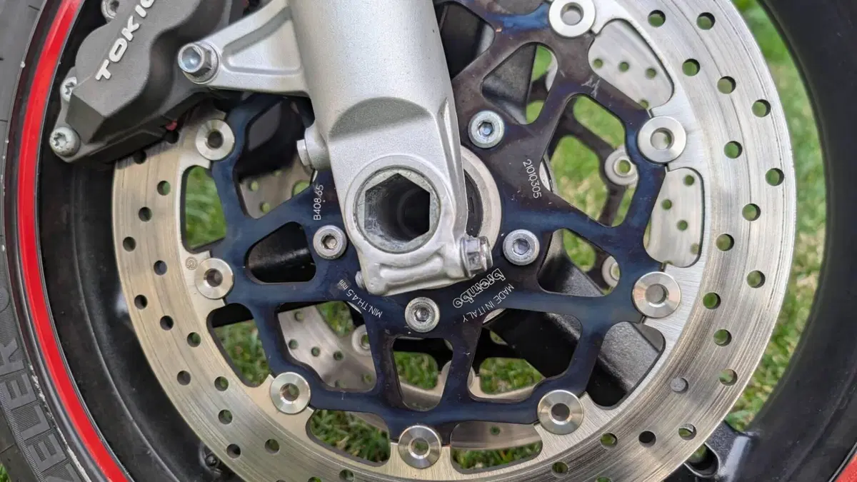 Suzuki SV 1000  (10)