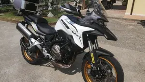 QJ Motor SRT 700 SX (2025 - 26) 