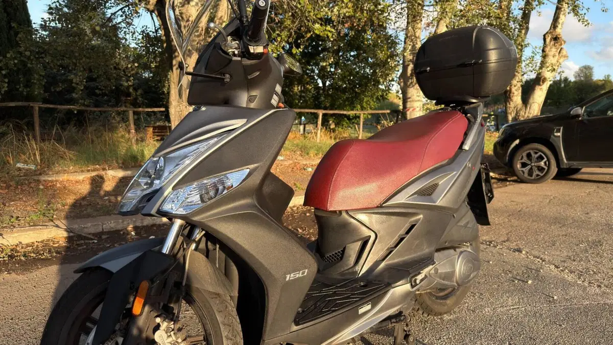 Kymco Agility 150i R16 + ABS (2017 - 20)  (3)