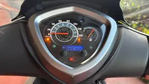 Kymco Agility 150i R16 + ABS (2017 - 20)  (4)