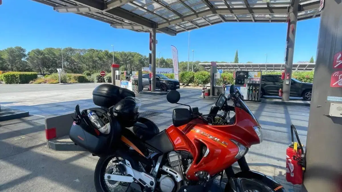 Honda Transalp XL 650V (2005 - 06)  (3)