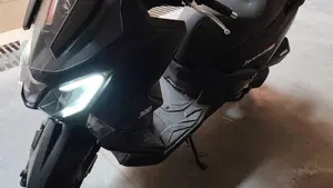 Sym Joyride 300 (2025)  (2)