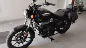 Royal Enfield Meteor 350 (2021 - 26)  (2)