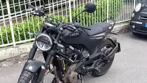Husqvarna Svartpilen 401 (2021 - 23) 
