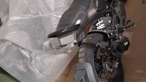 Husqvarna Svartpilen 401 (2021 - 23)  (3)