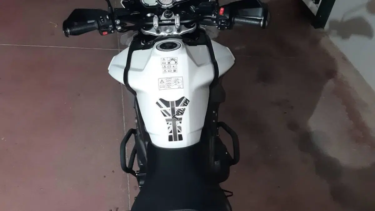 Triumph Tiger 1200 XCa (2018 - 20)  (16)