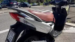 Kymco Agility 50 R16 + (2008 - 18)  (3)