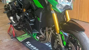 Kawasaki Z 900 SE (2022 - 24)  (3)