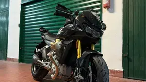 Moto Guzzi V100 Mandello S (2022 - 24)  (5)