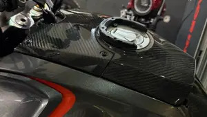 Moto Guzzi V100 Mandello S (2022 - 24)  (8)