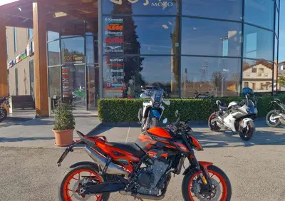 KTM 890 Duke GP (2022 - 23) - Annuncio 9943732