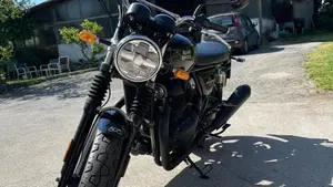 Royal Enfield Interceptor 650 (2021 - 26)  (7)