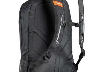 Zaino moto Ixon R-TENSION 23 nero bianco arancione - Annuncio 9814617