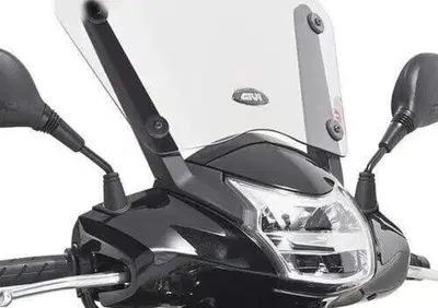 Cupolino basso Givi D1100ST per HONDA SH 300i (15- - Annuncio 8865043