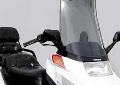 GIVI D182S Parabrezza specifico fumè 60 x 66 cm - Annuncio 8989497