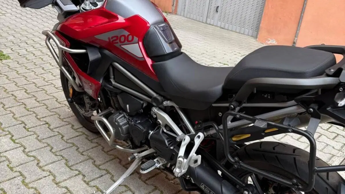 Triumph Tiger 1200 GT Pro (2024 - 26)  (2)