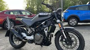 Husqvarna Vitpilen 401 (2021 - 23)  (8)