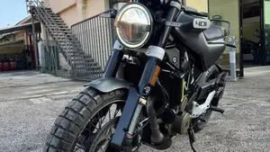 Husqvarna Vitpilen 401 (2021 - 23)  (9)