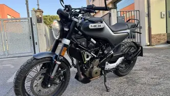 Husqvarna Vitpilen 401 (2021 - 23) usata