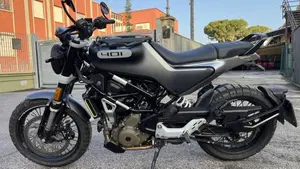 Husqvarna Vitpilen 401 (2021 - 23)  (2)
