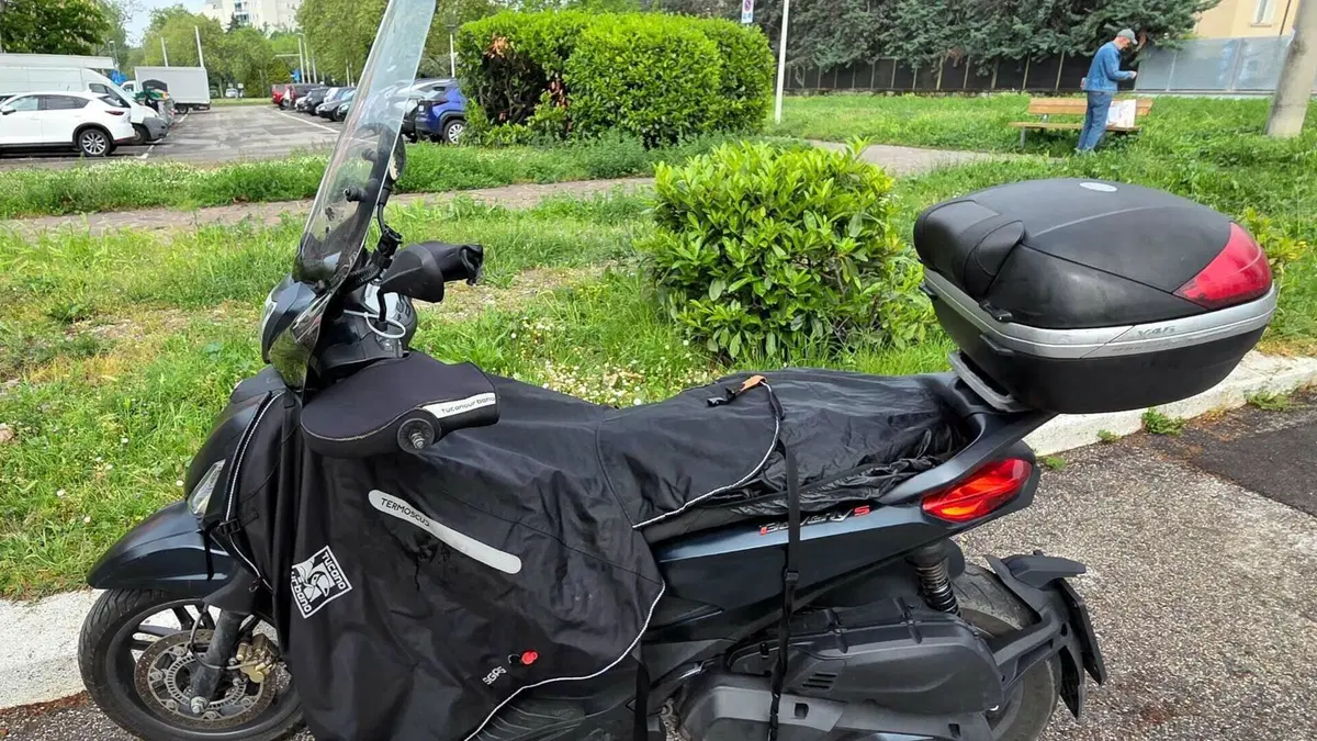 Piaggio Beverly 400 S ABS-ASR (2021 - 24)  (18)
