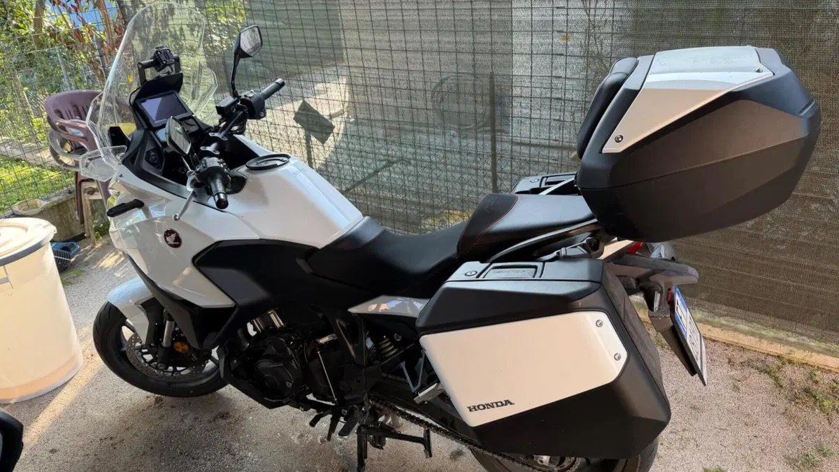 Honda NT 1100 (2022 - 24)  (2)