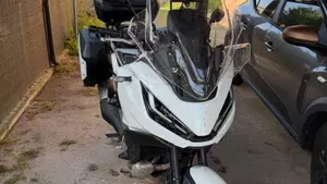 Honda NT 1100 (2022 - 24)  (3)