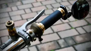 Harley-Davidson 1584 Springer Classic (2006 - 07) - FLSTSC  (11)