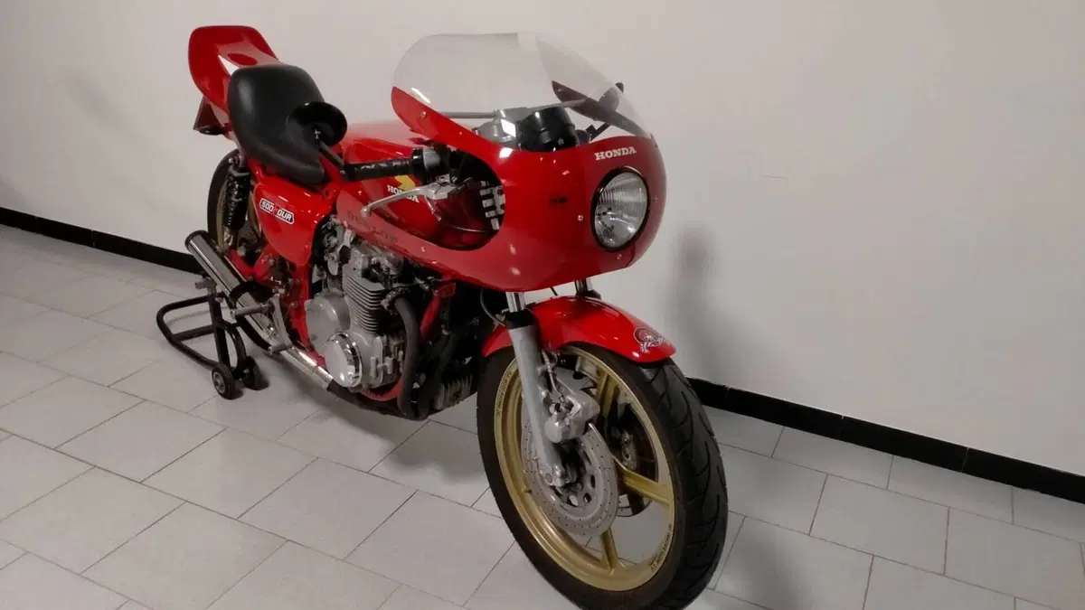Honda   (2)