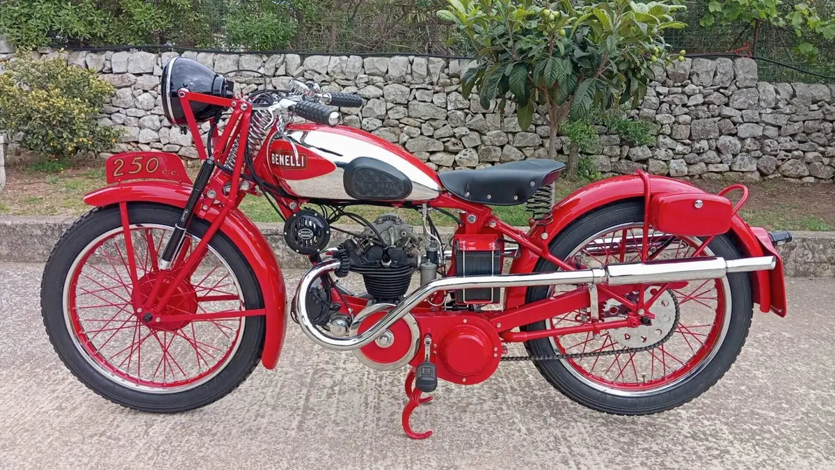 Benelli   (4)