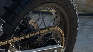 Honda NX 650 Dominator (1996 - 02)  (10)
