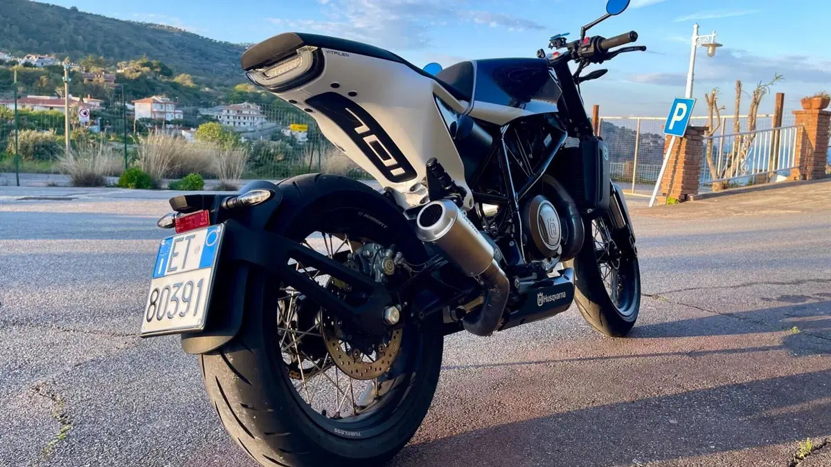 Husqvarna Vitpilen 701 (2020)  (3)