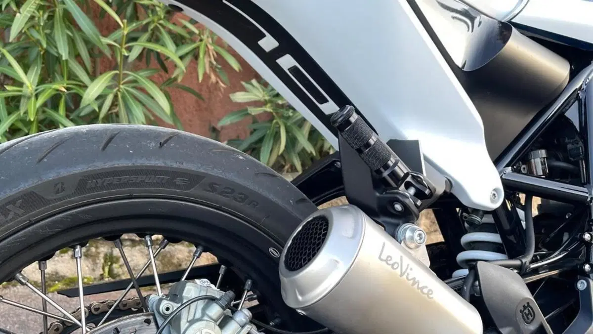 Husqvarna Vitpilen 701 (2020)  (8)