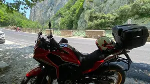 Moto Morini X-Cape 650 Gold Wheels Edition (2022 - 26)  (9)