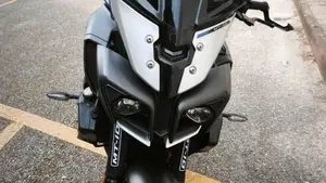 Yamaha MT-10 (2017 - 20)  (6)
