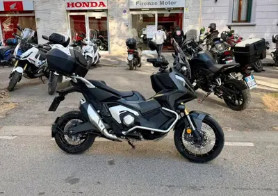 Honda X-ADV 750 DCT Adventure (2021 - 24) - Annuncio 10000980