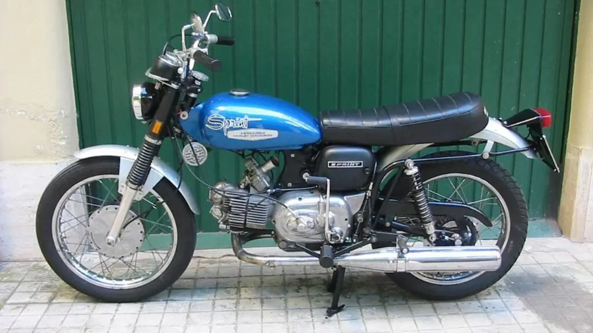 Aermacchi Harley-Davidson   (2)
