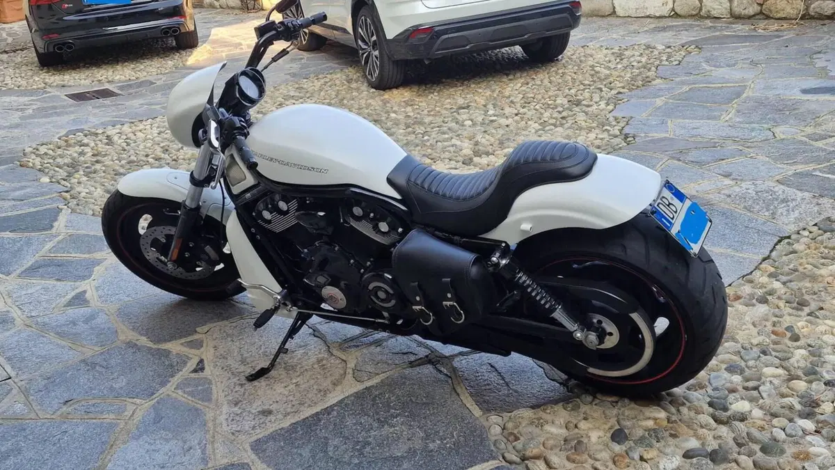 Harley-Davidson 1130 Night Rod Special (2006 - 07) - VRSCDX 