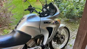 Honda Transalp XL 650V (2000 - 04) 