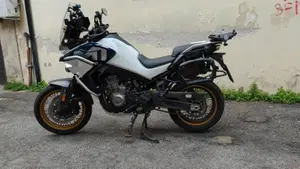 CFMOTO 800MT Explore (2023 - 26) 