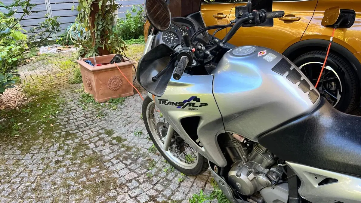 Honda Transalp XL 650V (2000 - 04)  (3)