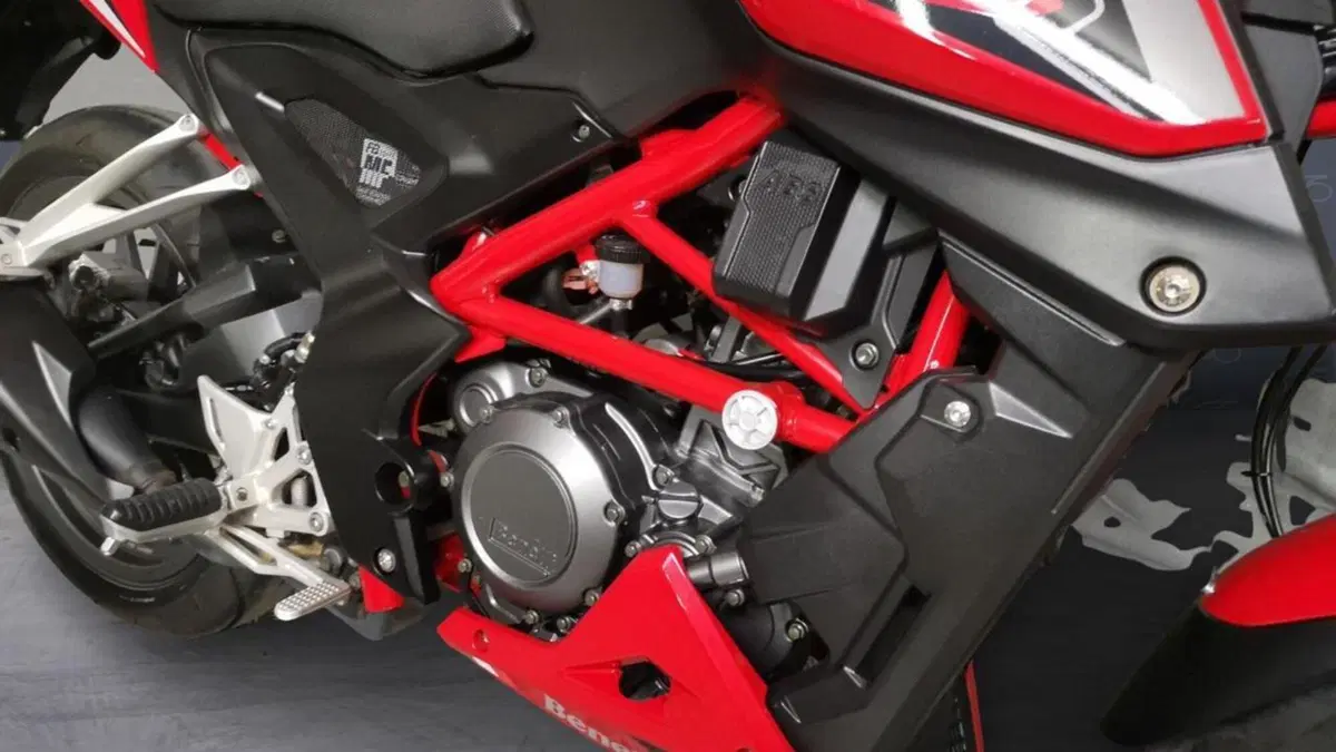 Benelli BN 251 (2017 - 20)  (5)