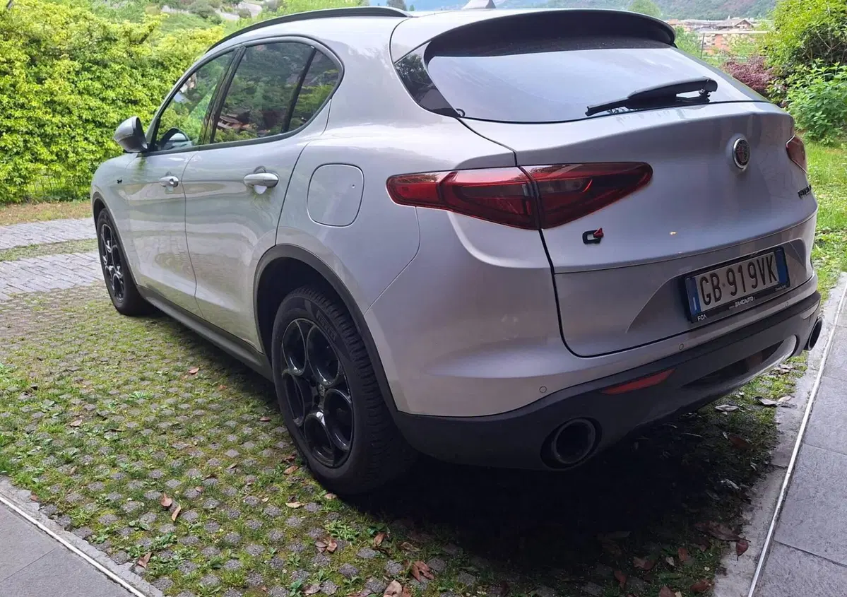 Alfa Romeo Stelvio Stelvio 2.2 Turbodiesel 190 CV AT8 Q4 Sprint (3)